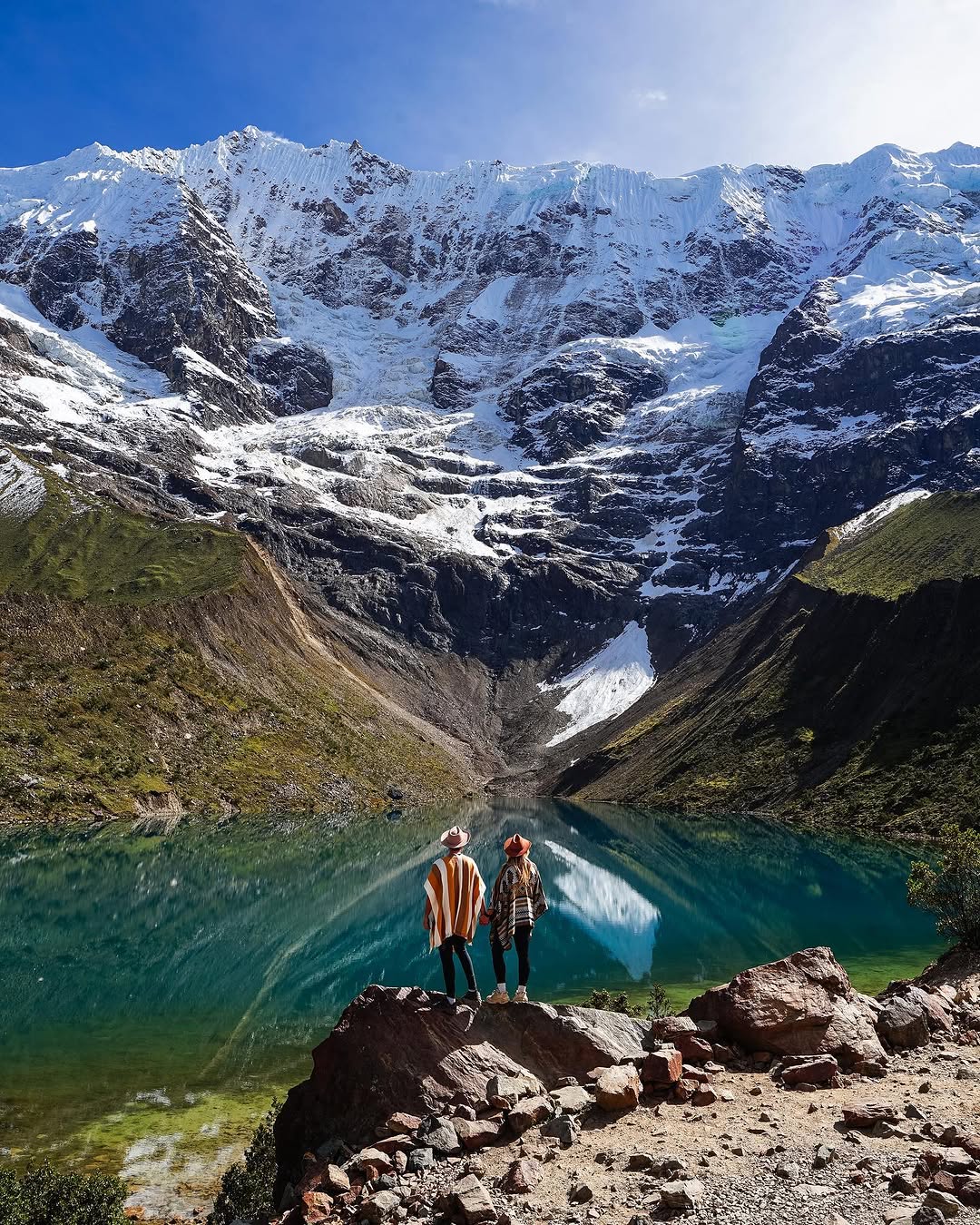 HUMANTAY LAKE