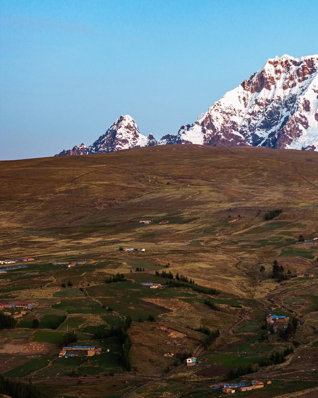 MONTAÑA AUSANGATE